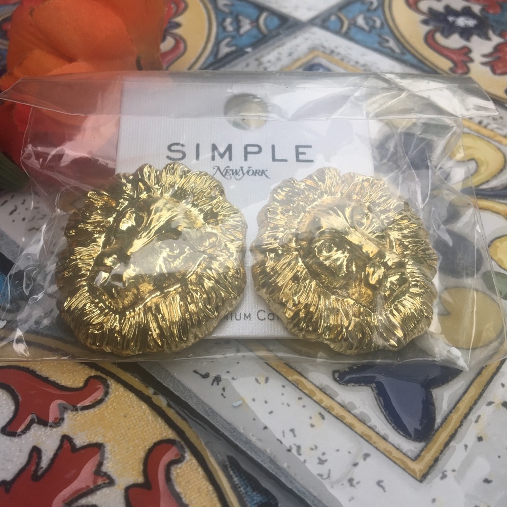Lion earrings
